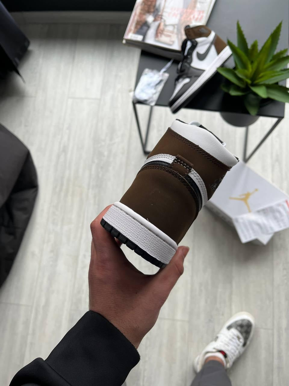 Nike Air Jordan 1 Mid “Mocha Black/White”