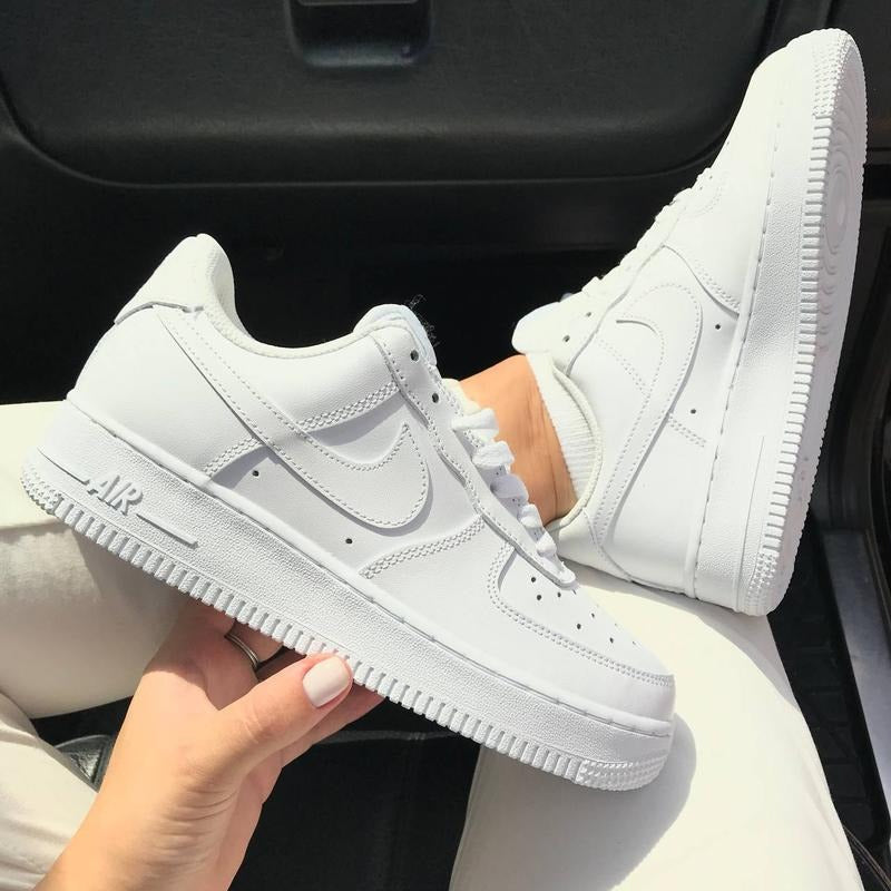 Nike Air Force 1 '07 "Triple White"