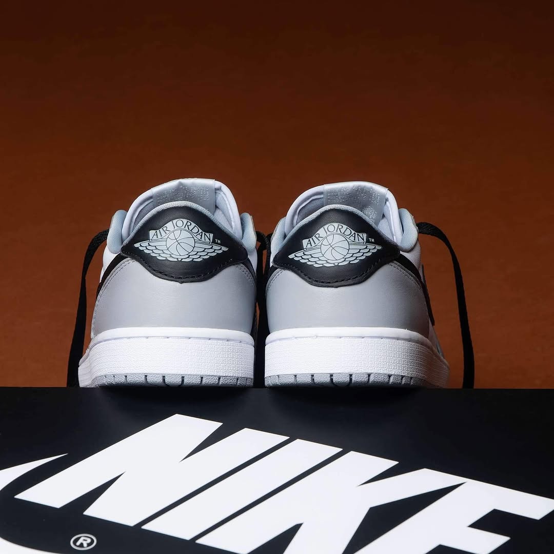 Nike Air Jordan 1 Low "Wolf Grey/Black"