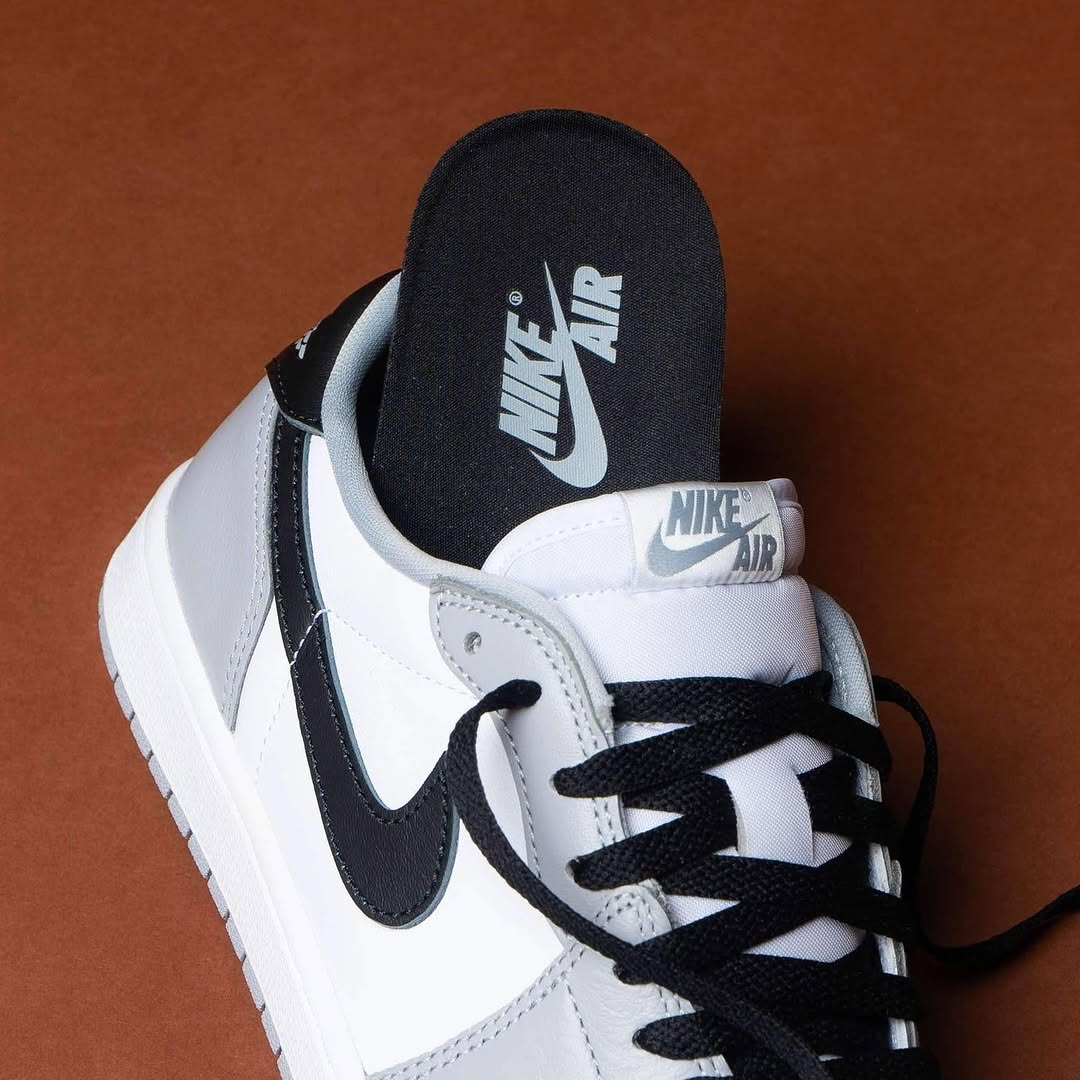Nike Air Jordan 1 Low "Wolf Grey/Black"