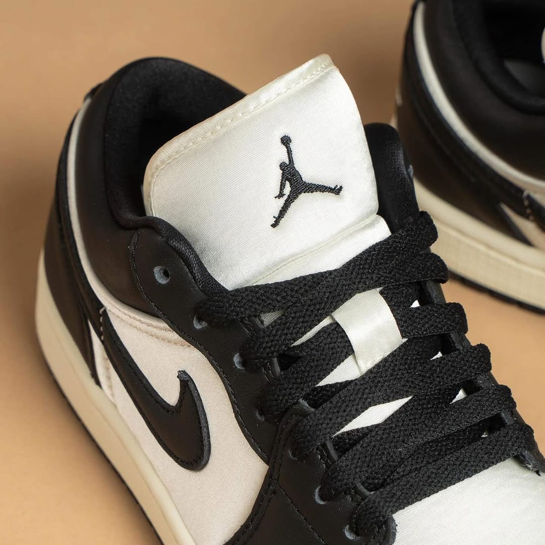 Nike Air Jordan 1 Low SE "Vintage Panda (Black/Sail)