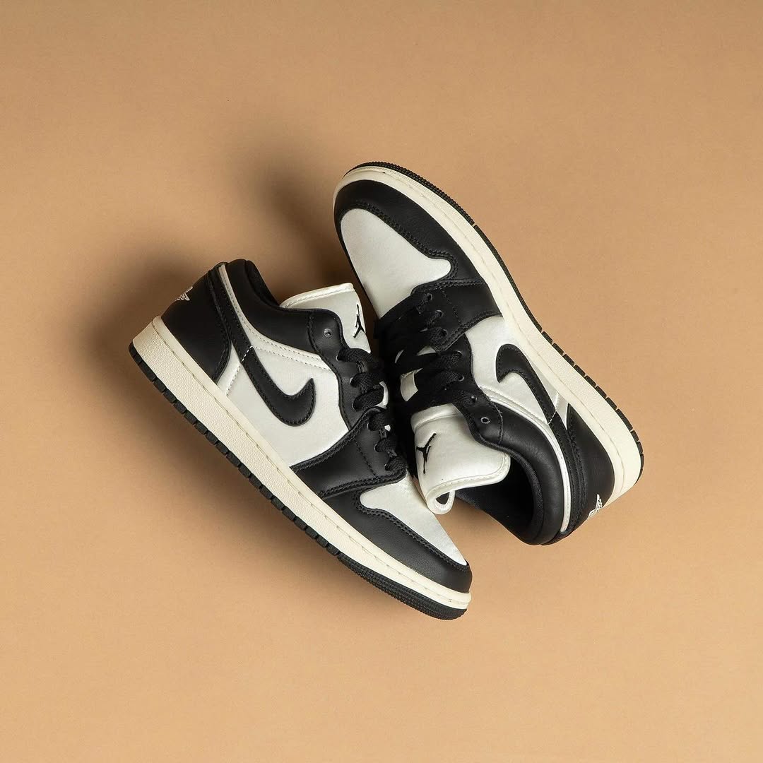 Nike Air Jordan 1 Low SE "Vintage Panda (Black/Sail)