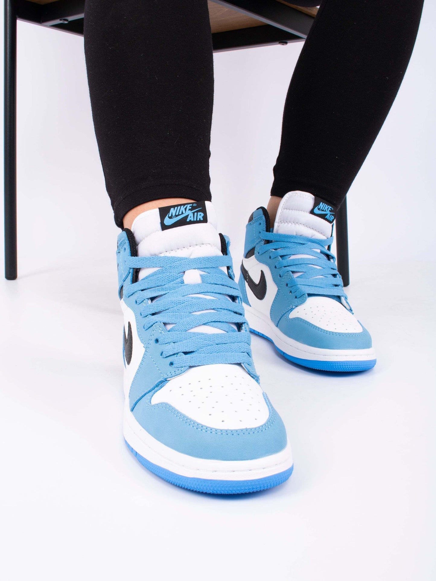 Nike Air Jordan 1 Mid “University Blue/Black”