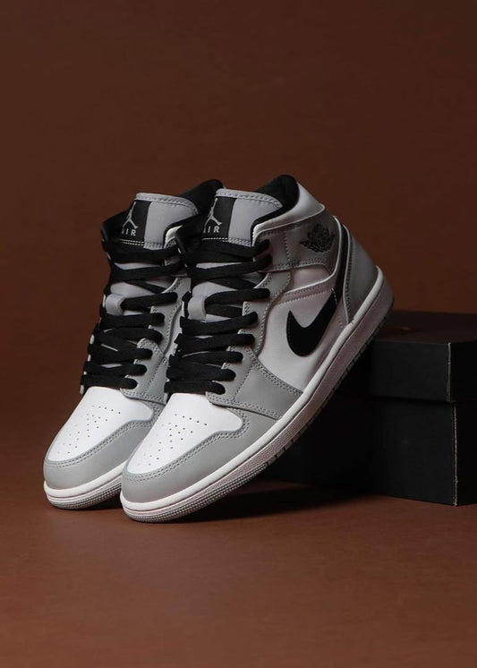 Nike Air Jordan 1 Mid "Smoke Grey/Black"