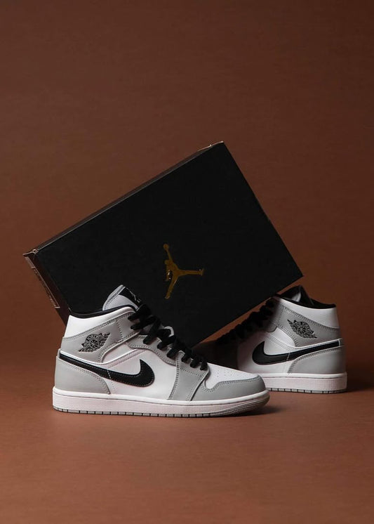 Nike Air Jordan 1 Mid "Smoke Grey/Black"
