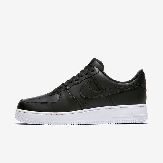 Nike Air Force 1 Low "Blackout Classic