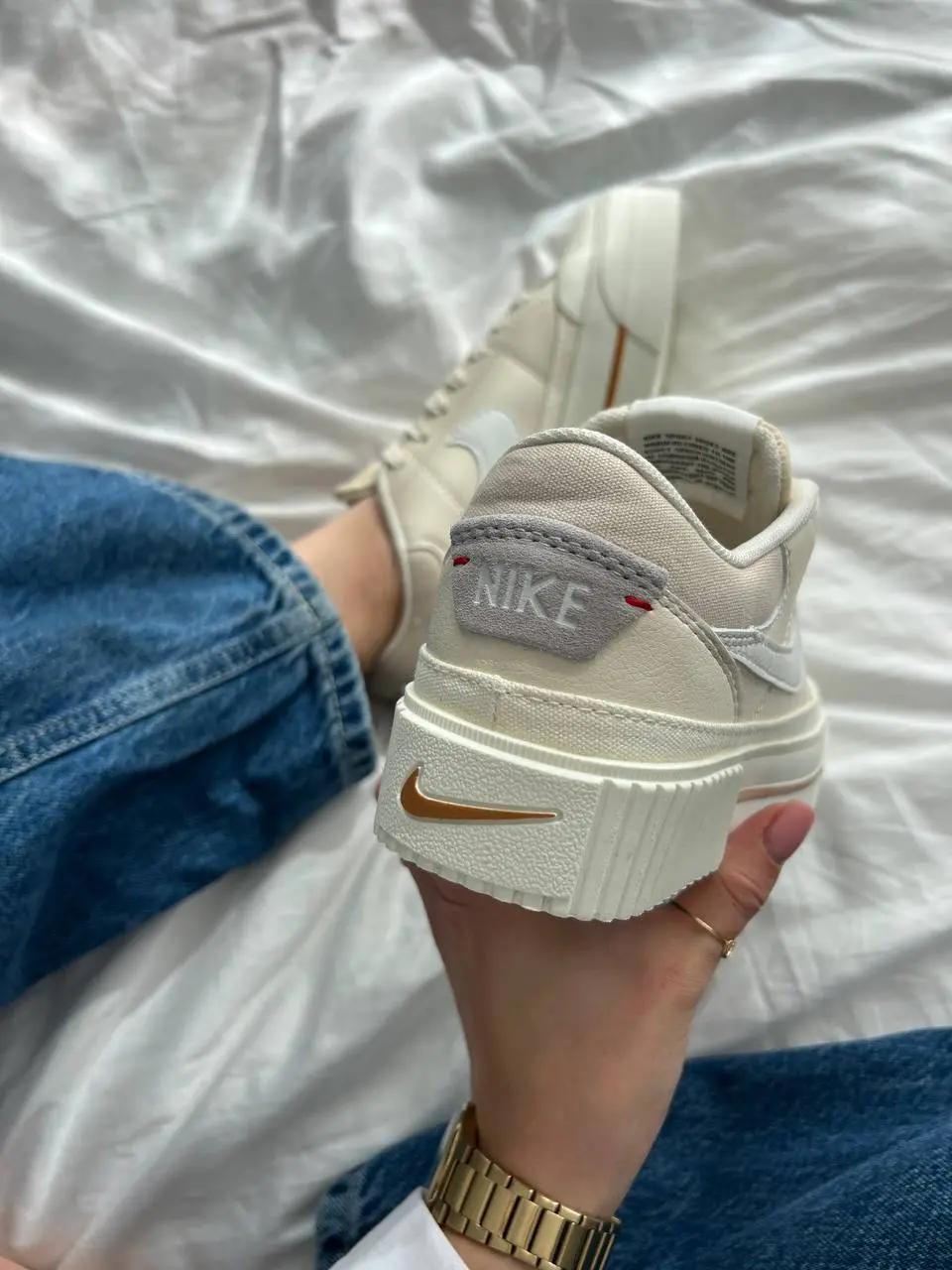 Nike Court Legacy Lift “Beige"