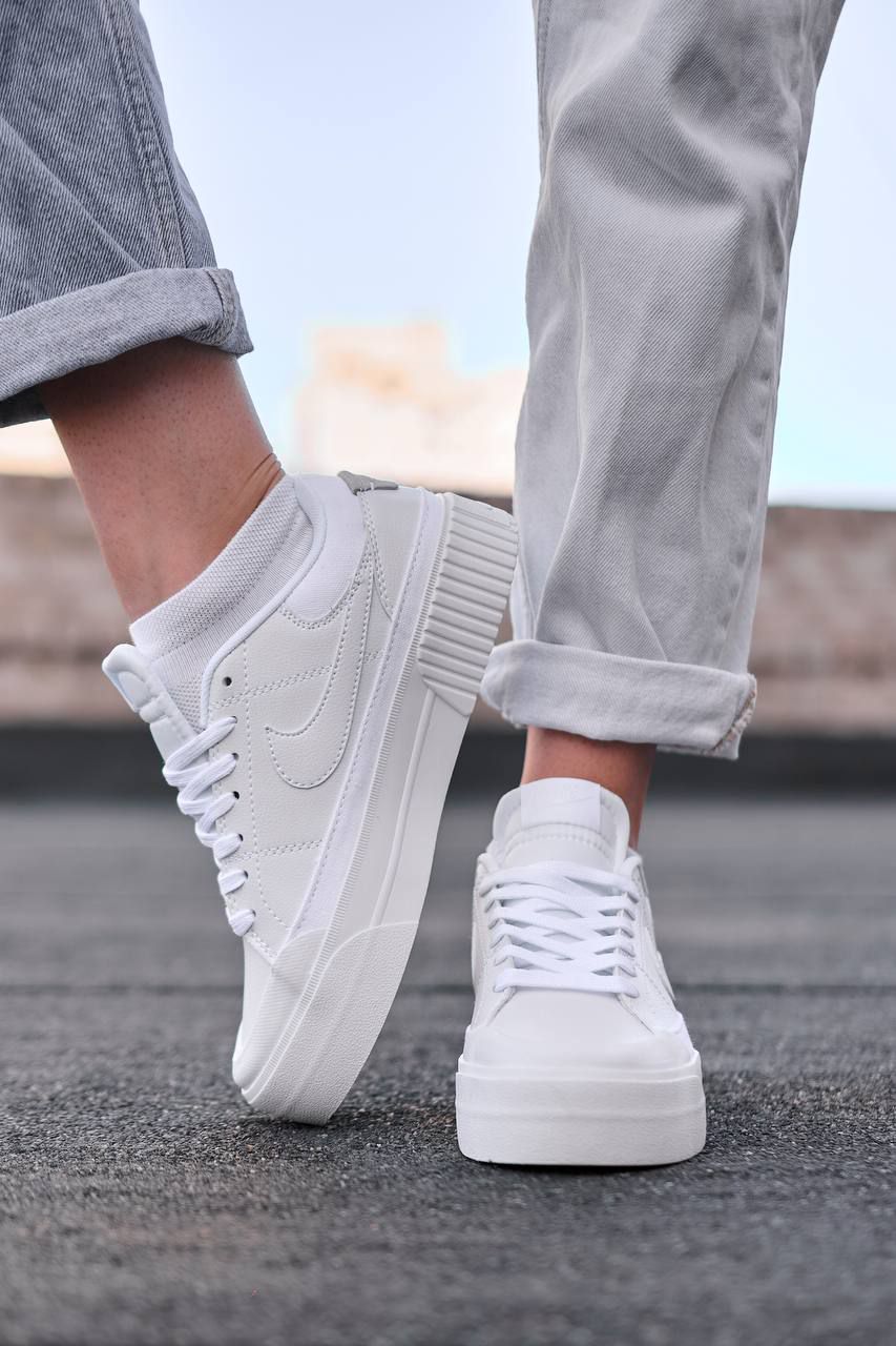 Nike Court Legacy Lift “Triple White”