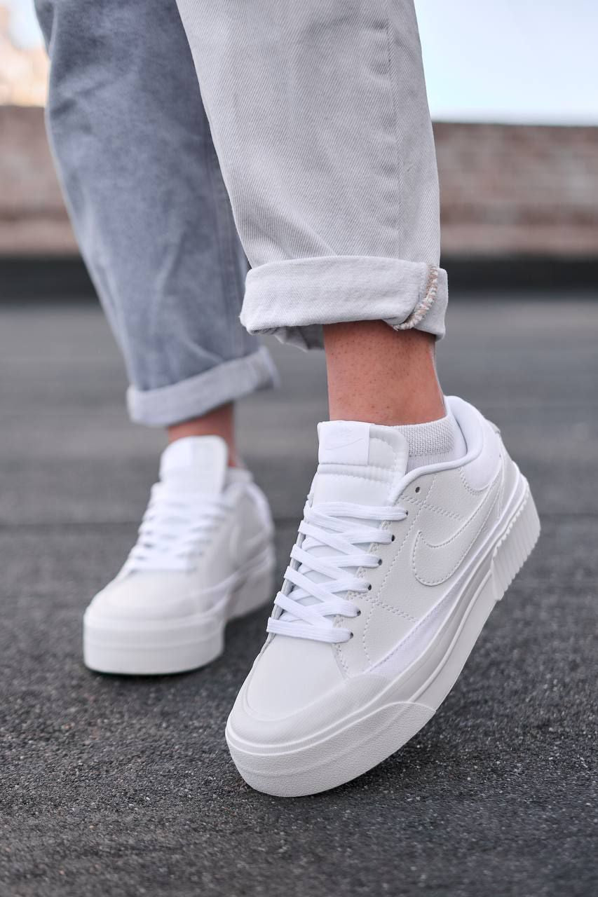 Nike Court Legacy Lift “Triple White”